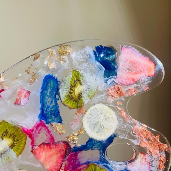 Resin Paint Palette/Painters Palette - Picture 3 of 6